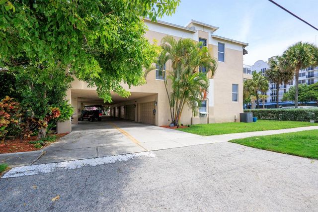 836 SE 20TH Avenue SE, Deerfield Beach, FL 33441