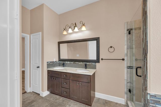152 Lakeside DR, Bastrop, TX 78602
