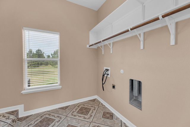 152 Lakeside DR, Bastrop, TX 78602