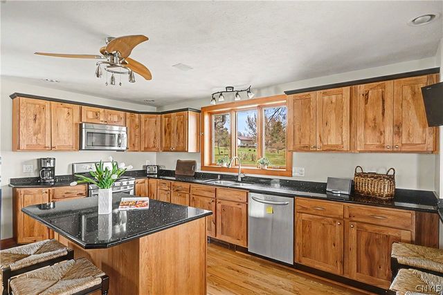 5017 West Lake Road, Fleming, NY 13021