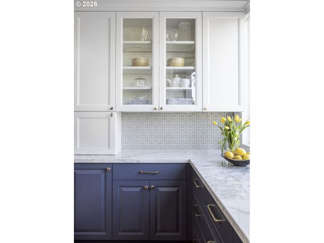 206 Ne 80TH Ave, Portland, OR 97213