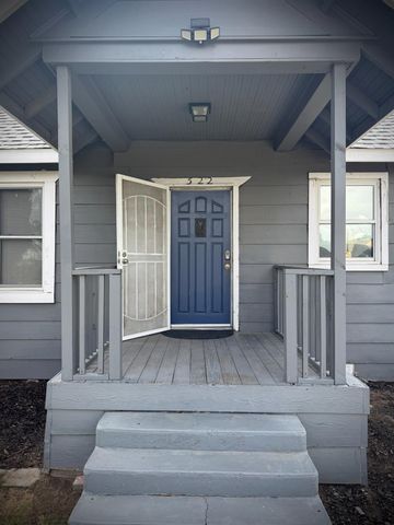 522 Wolfe Ave, Turlock, CA 95380