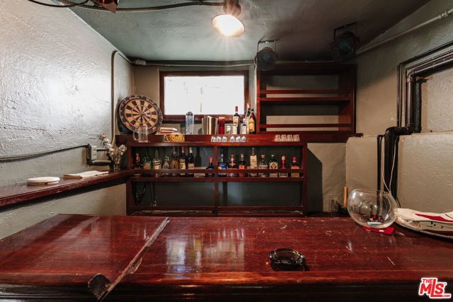 6740 Milner Road, Los Angeles, CA 90068