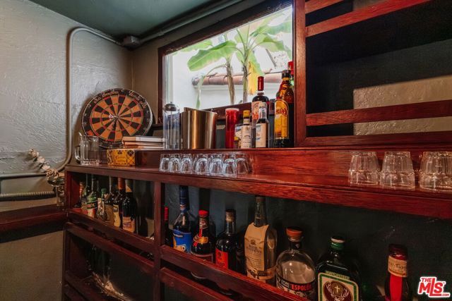 6740 Milner Road, Los Angeles, CA 90068