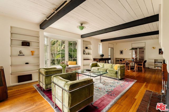 6740 Milner Road, Los Angeles, CA 90068