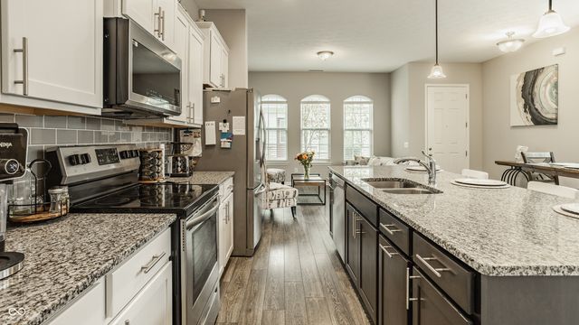13276 E Lieder Way, Fishers, IN 46037