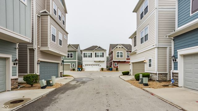 13276 E Lieder Way, Fishers, IN 46037