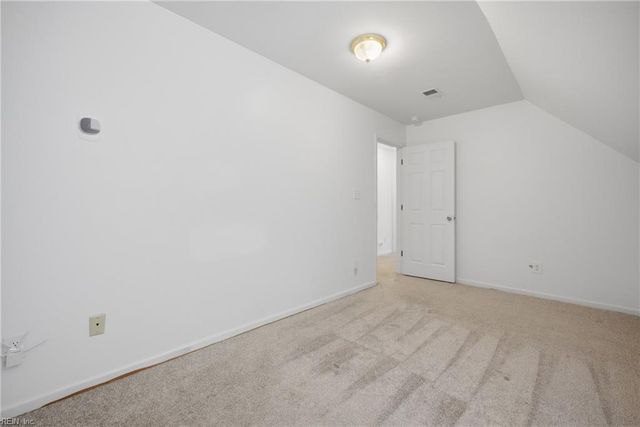 1113 Crystalwood CIR, Chesapeake, VA 23320