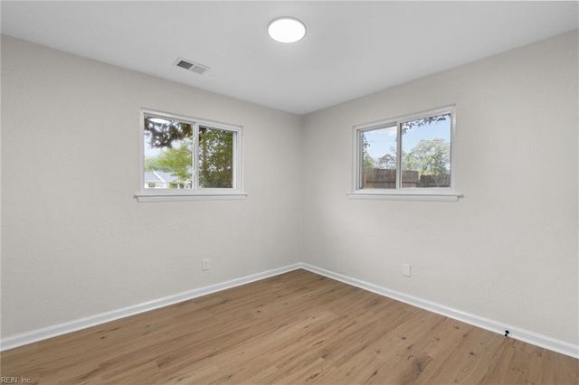 412 Lineberry RD, Virginia Beach, VA 23452