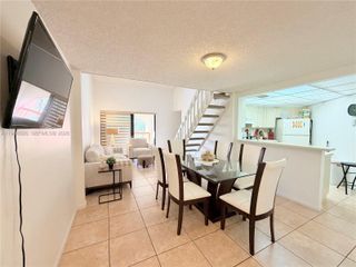 10233 NW 9 ST 206-1, Miami, FL 33172