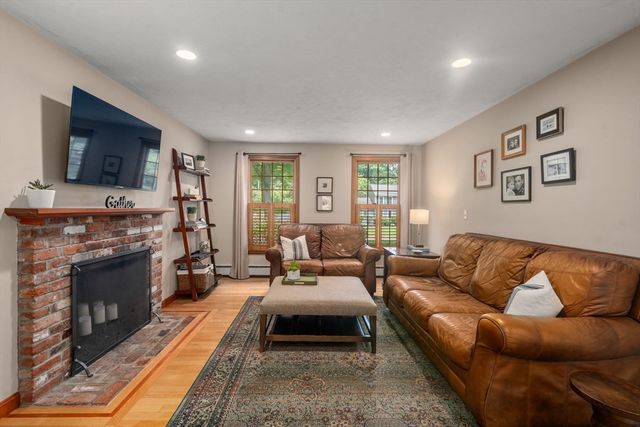 2 Angelo Way, Franklin, MA 02038