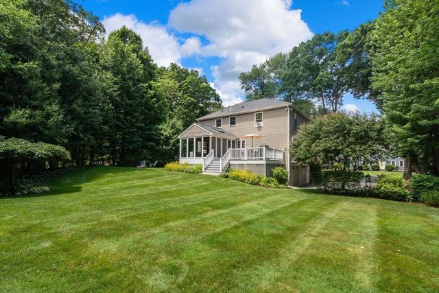 2 Angelo Way, Franklin, MA 02038