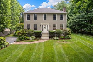 2 Angelo Way, Franklin, MA 02038