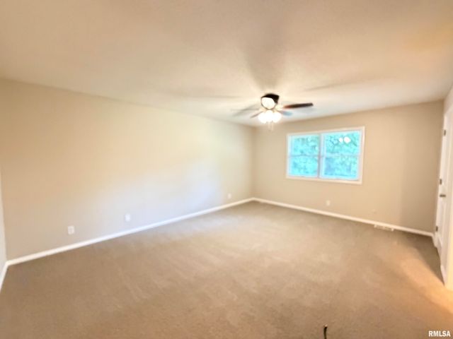 122 W MORNINGSIDE Drive, Peoria, IL 61614