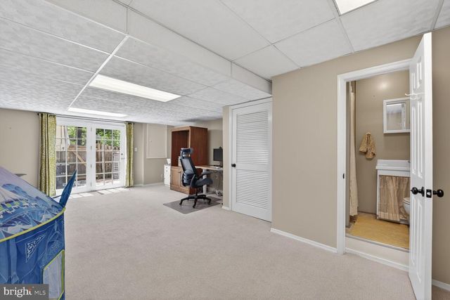 109 ROBERTS CT, Alexandria, VA 22314