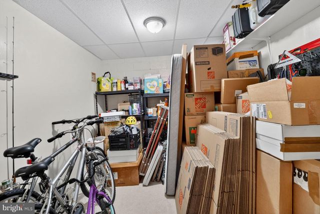 109 ROBERTS CT, Alexandria, VA 22314