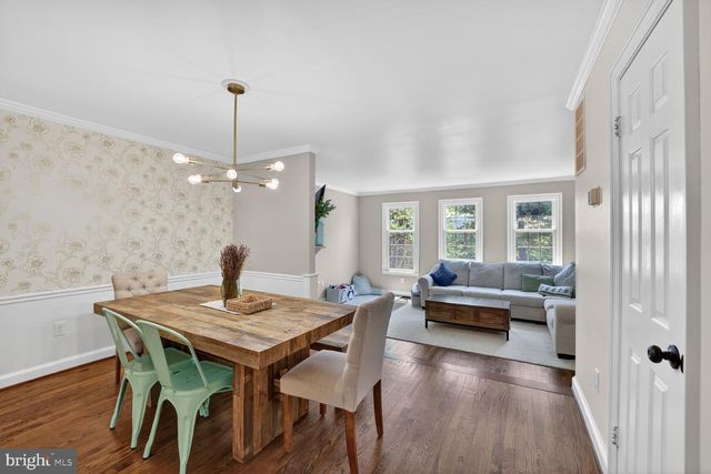 109 ROBERTS CT, Alexandria, VA 22314