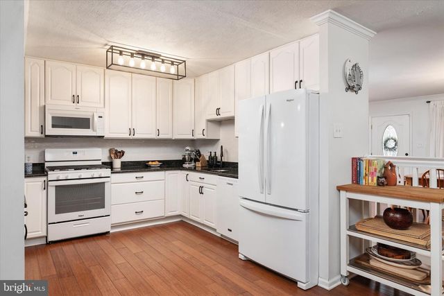 495 BRAMPTON CT, Millersville, MD 21108