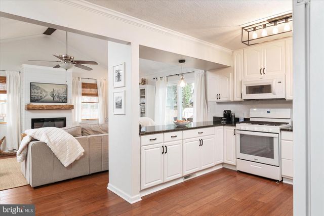 495 BRAMPTON CT, Millersville, MD 21108