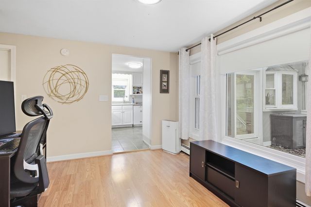 6 Jewell Lane, Derry, NH 03038