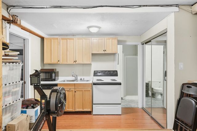 6 Jewell Lane, Derry, NH 03038