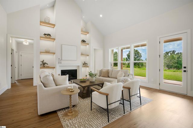 3364 Fairview Road, Fountain Inn, SC 29644