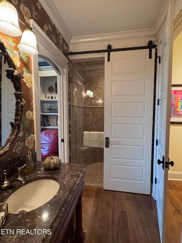 201 Coyatee Cove, Loudon, TN 37774