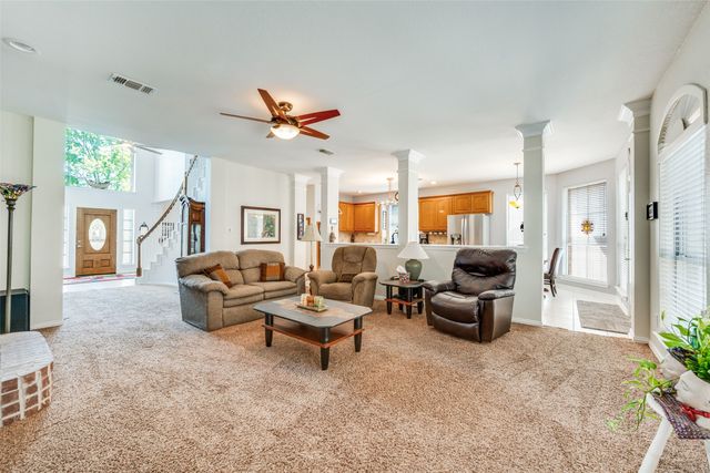 8421 Parkdale Drive, North Richland Hills, TX 76182