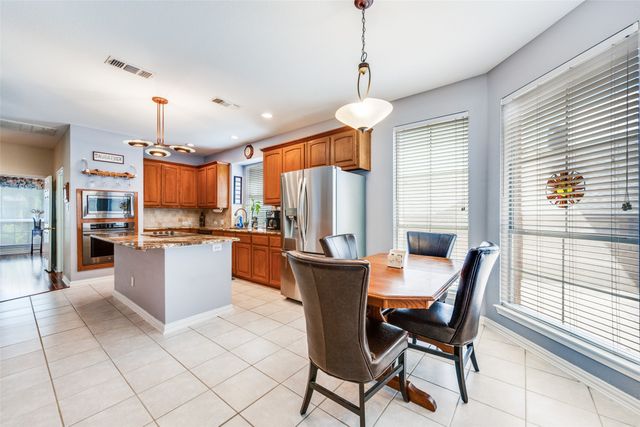 8421 Parkdale Drive, North Richland Hills, TX 76182