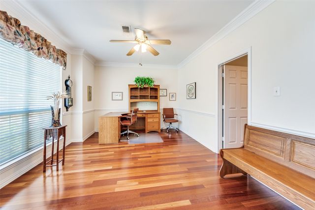 8421 Parkdale Drive, North Richland Hills, TX 76182
