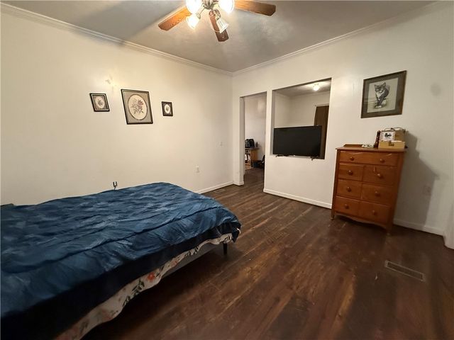 631 Pennsylvania Avenue, Elmira City, NY 14904