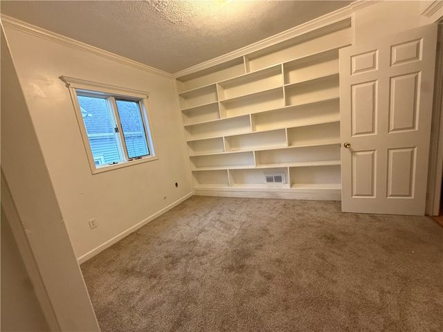 631 Pennsylvania Avenue, Elmira City, NY 14904