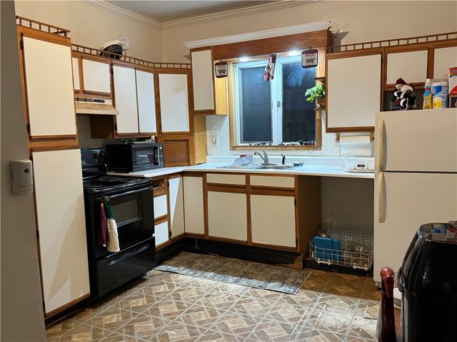 631 Pennsylvania Avenue, Elmira City, NY 14904