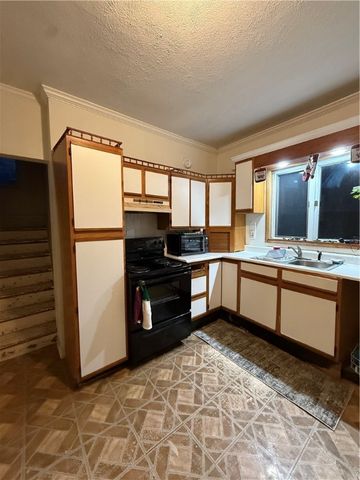 631 Pennsylvania Avenue, Elmira City, NY 14904