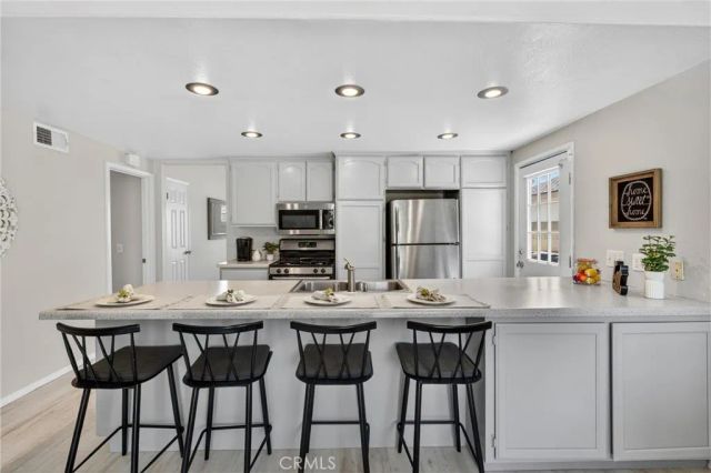 625 Holmes, Placentia, CA 92870