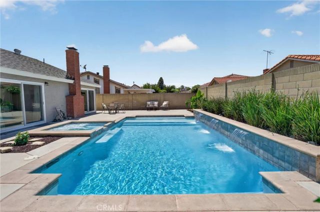 625 Holmes, Placentia, CA 92870