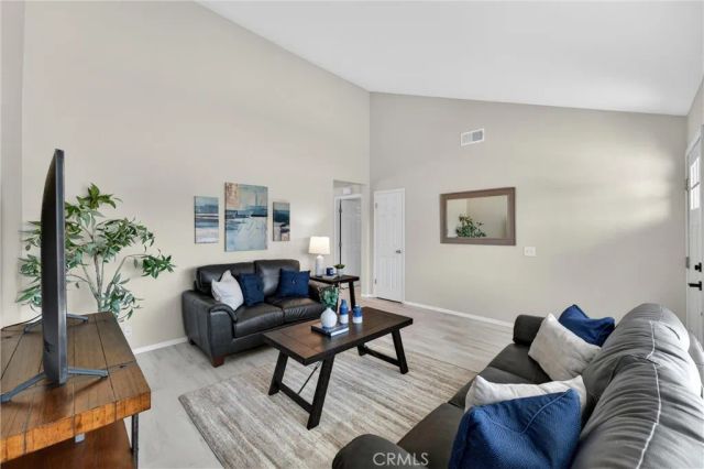 625 Holmes, Placentia, CA 92870