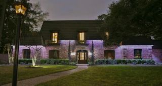 5518 Three Oaks Circle, Houston, TX 77069