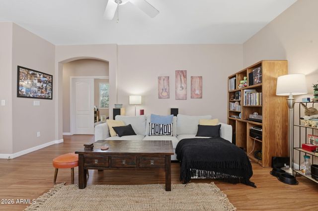 881 S PORTER Street, Gilbert, AZ 85296