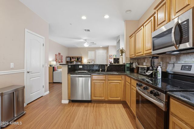 881 S PORTER Street, Gilbert, AZ 85296