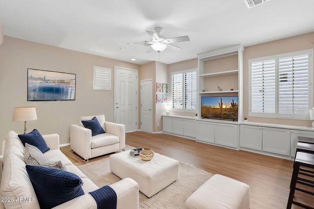 881 S PORTER Street, Gilbert, AZ 85296