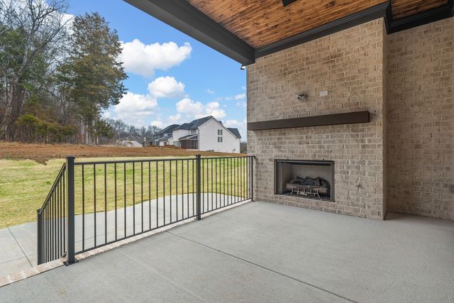 5159 High Park Hill Drive, Arrington, TN 37014