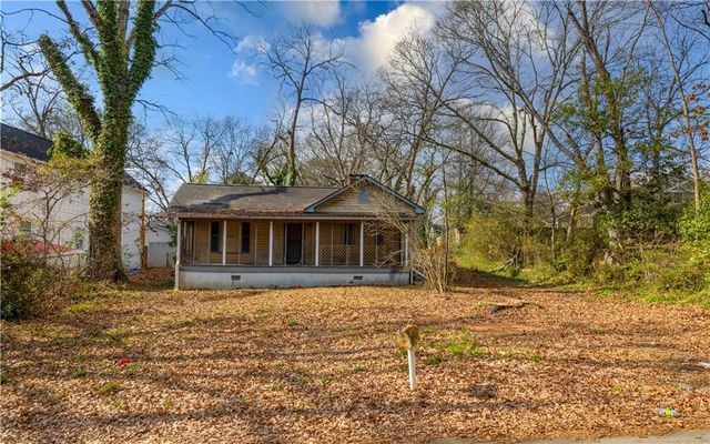 2965 Pearl Street, East Point, GA 30344