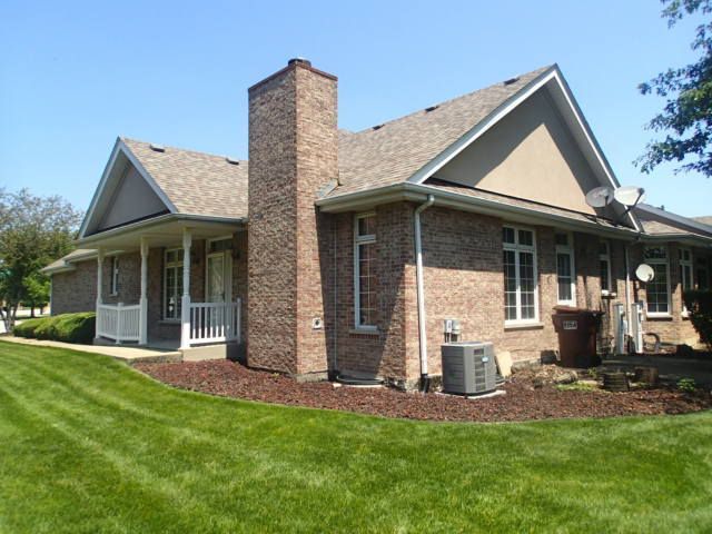 8107 Nielsen Drive, Tinley Park, IL 60477