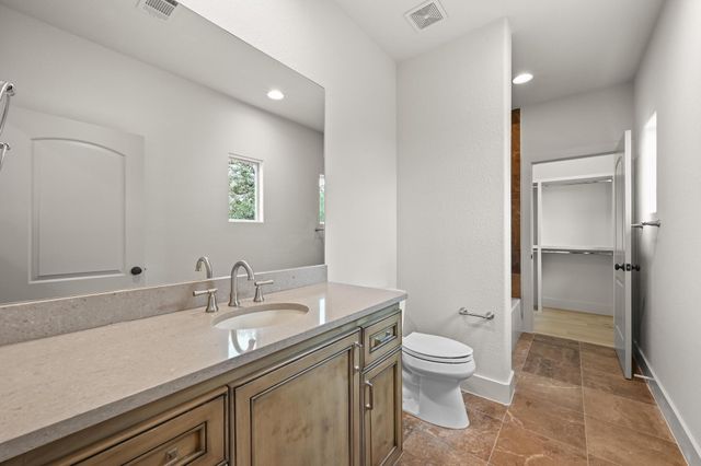 2800 Barton Point DR, Austin, TX 78733