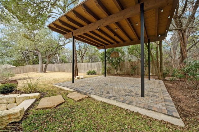 2800 Barton Point DR, Austin, TX 78733