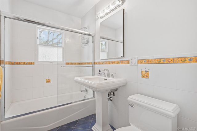 33 Overlook Road, Ardsley, NY 10502