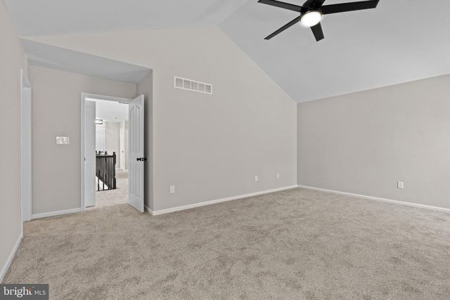4 TRAVERTINE CT, Townsend, DE 19734