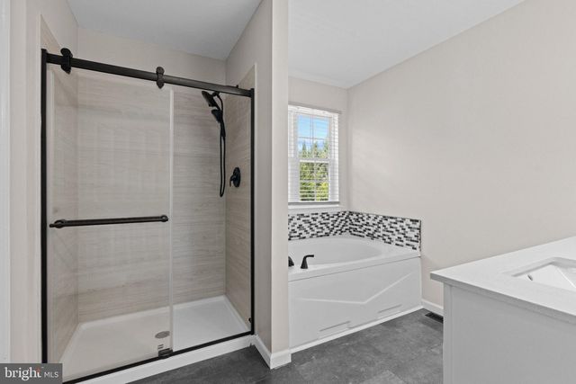 4 TRAVERTINE CT, Townsend, DE 19734