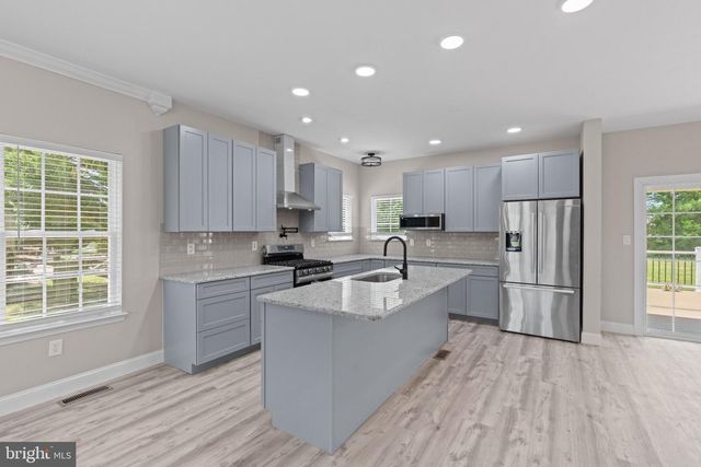 4 TRAVERTINE CT, Townsend, DE 19734